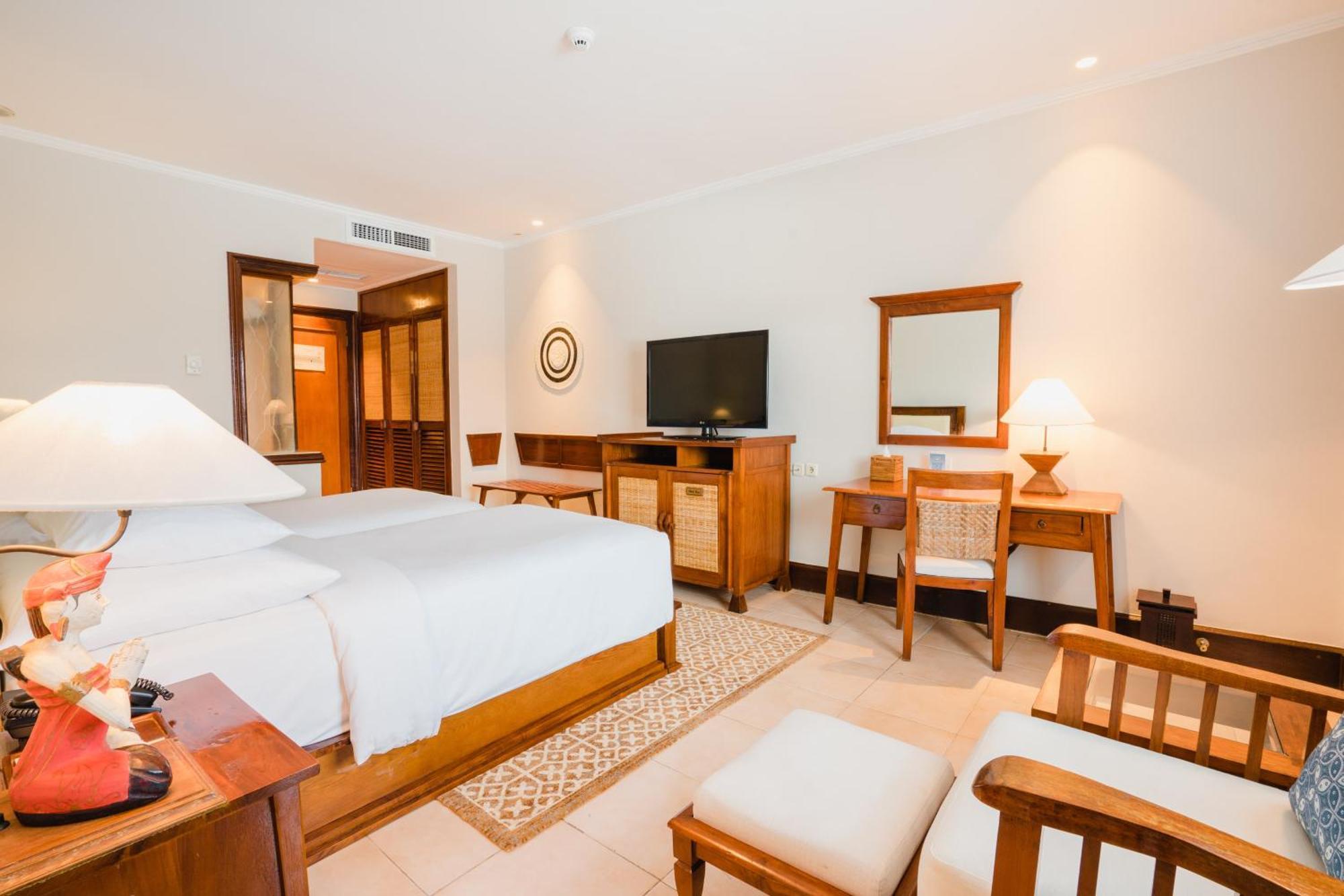 รามายณะ สวีท แอนด์ รีสอร์ต Hotel กูตา ภายนอก รูปภาพ Deluxe Room